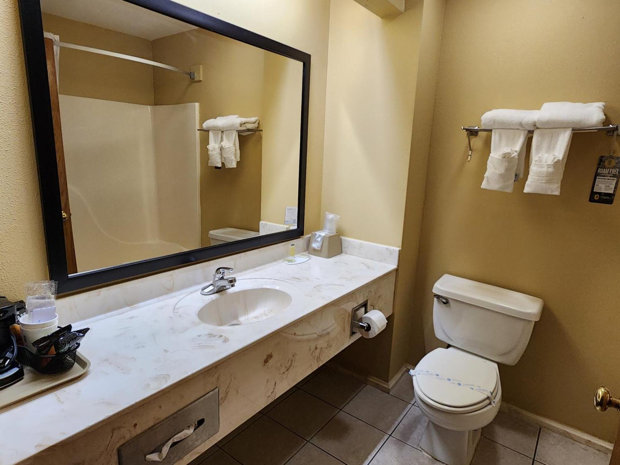 Super 8 By Wyndham Pine Bluff Otel Dış mekan fotoğraf