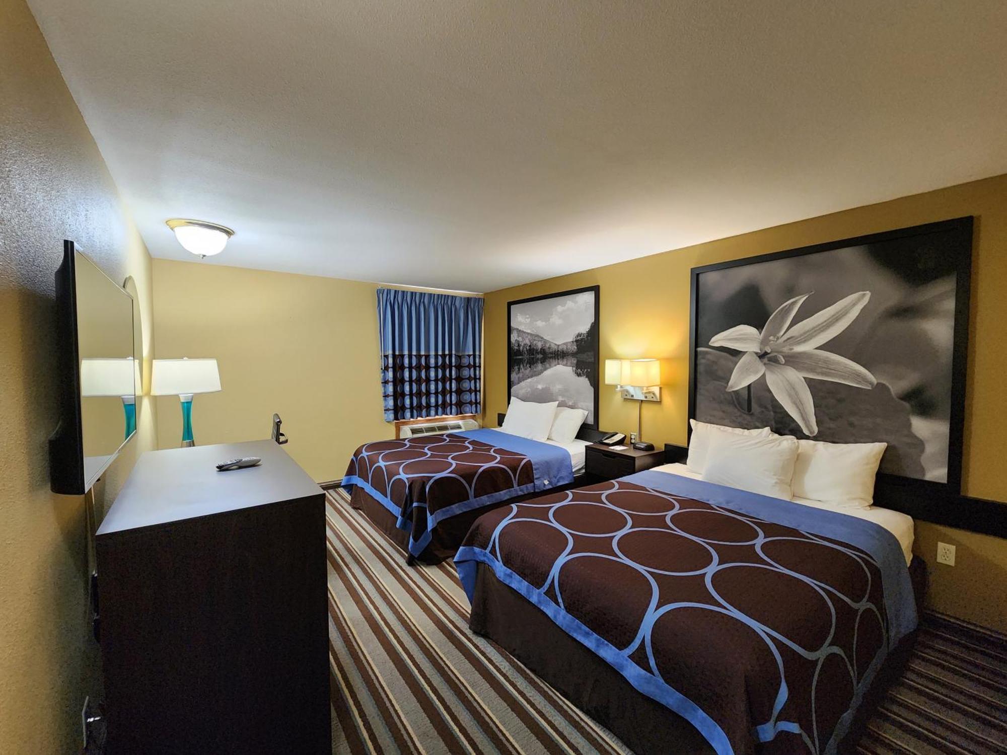 Super 8 By Wyndham Pine Bluff Otel Dış mekan fotoğraf